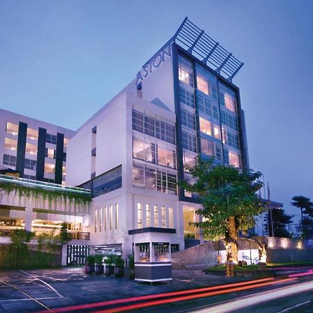Aston Jember Hotel & Conference Center Экстерьер фото