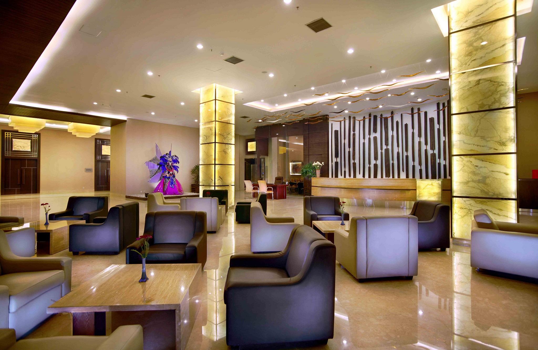 Aston Jember Hotel & Conference Center Экстерьер фото